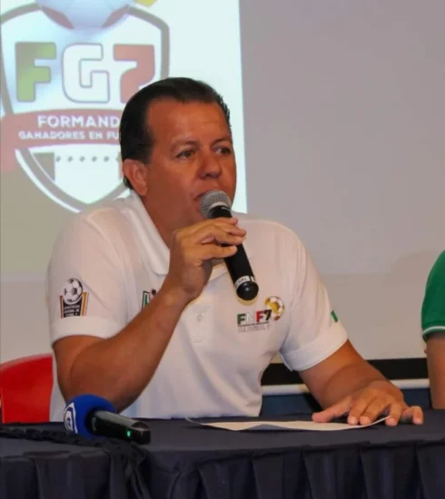 Carlos 1 815x1024